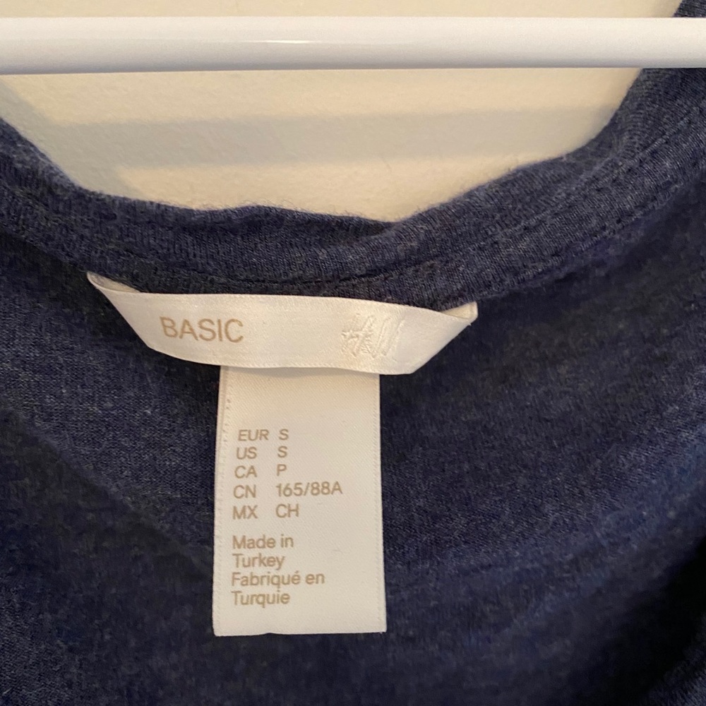 Basic tee - Picture 4 of 4